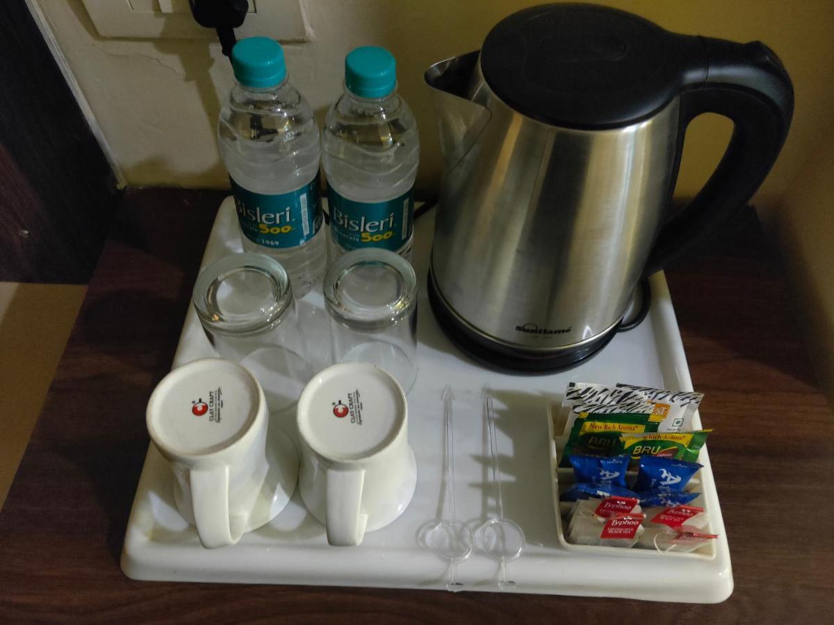 Hotel Jsr Continental Dehradun Bagian luar foto