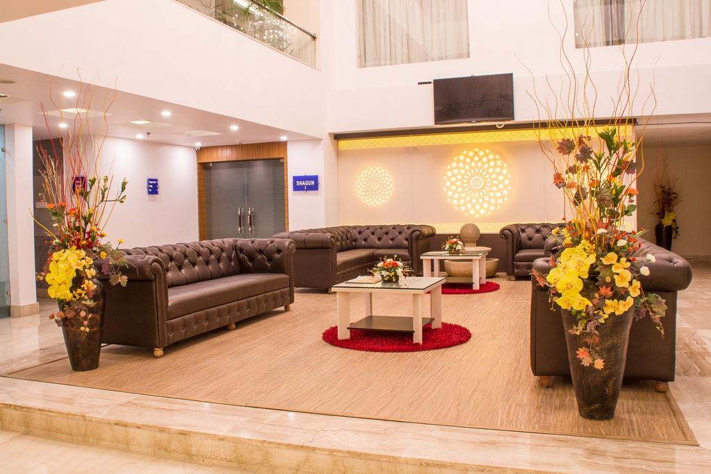 Hotel Jsr Continental Dehradun Bagian luar foto