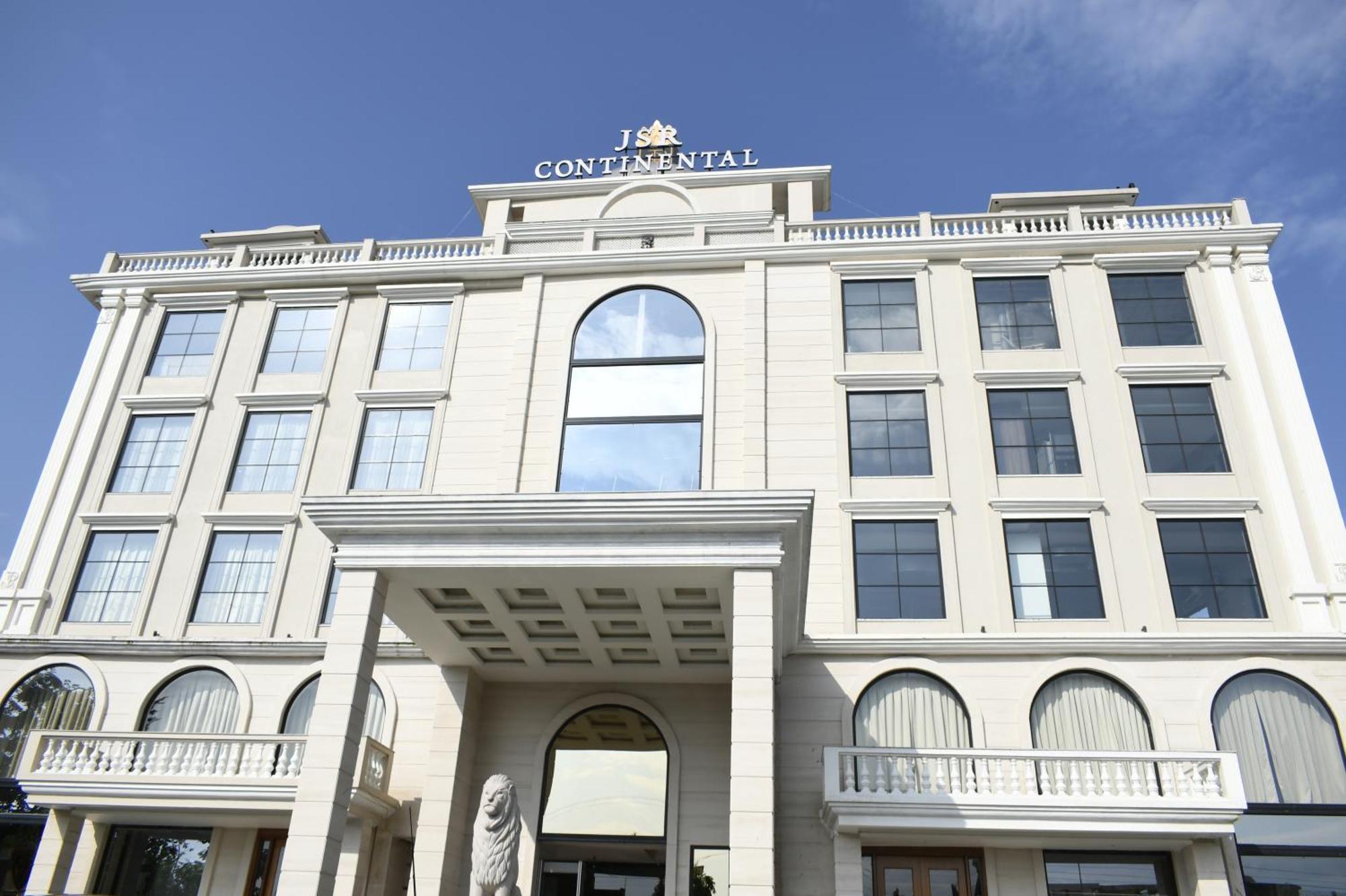 Hotel Jsr Continental Dehradun Bagian luar foto