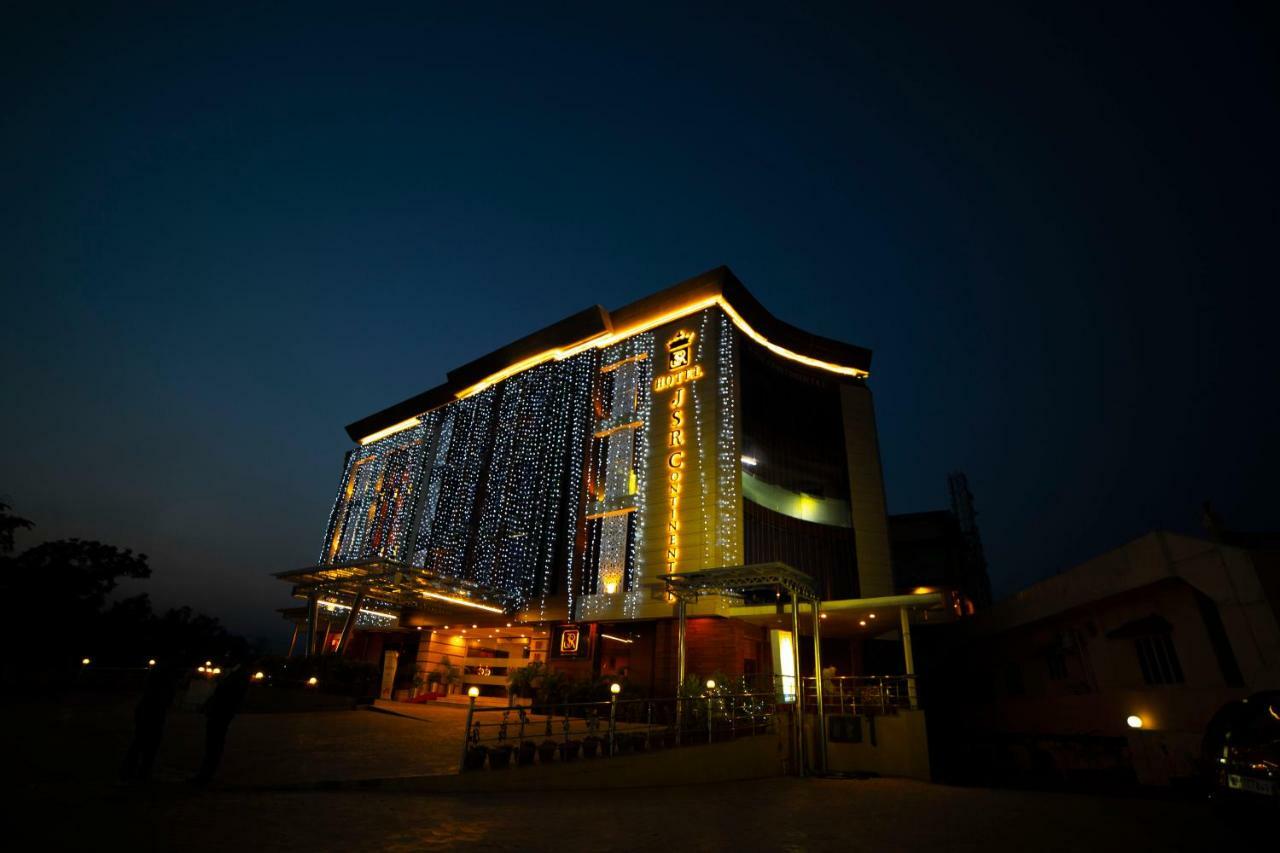 Hotel Jsr Continental Dehradun Bagian luar foto