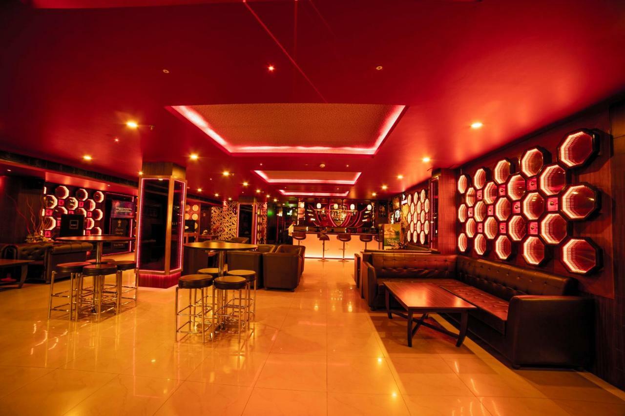 Hotel Jsr Continental Dehradun Bagian luar foto
