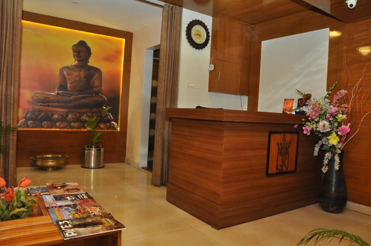 Hotel Jsr Continental Dehradun Bagian luar foto